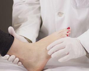 Ankle Replacement to Relieve Severe Arthritis Pain